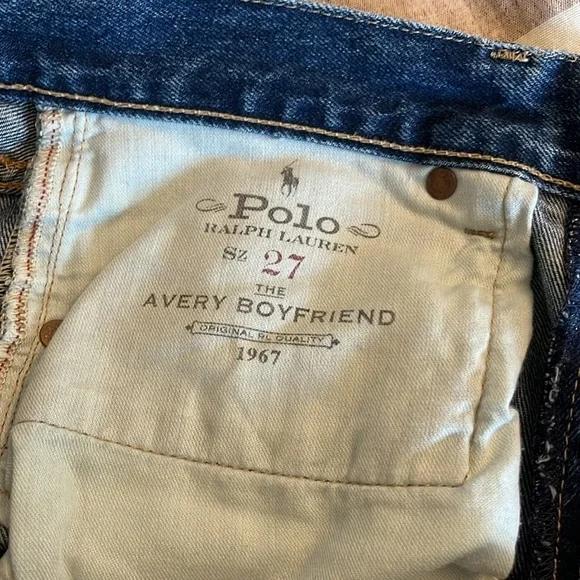 Ralph Lauren Polo
Avery Boyfriend Crop Distressed
Patchwork Jeans size 27 - Picture 11 of 17